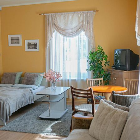 Center Of City Apartments, Bus Station 1Min, Airport 5 Min Talin Exterior foto