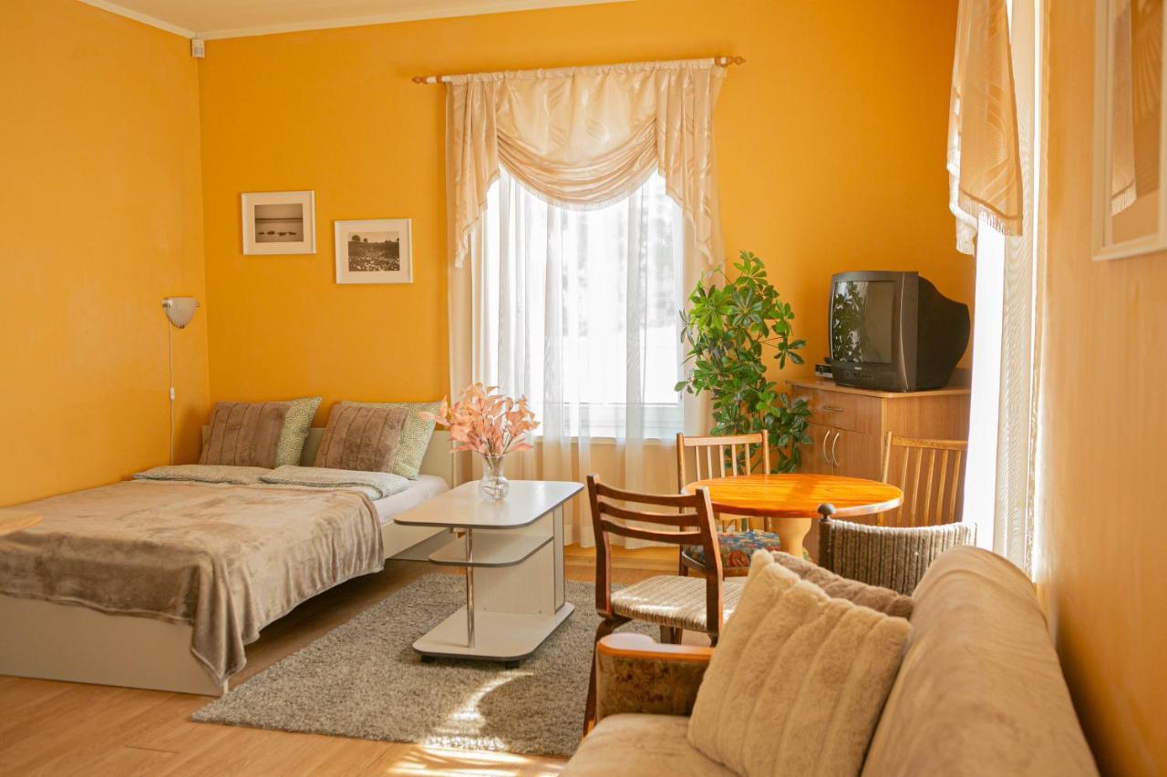 Center Of City Apartments, Bus Station 1Min, Airport 5 Min Talin Exterior foto
